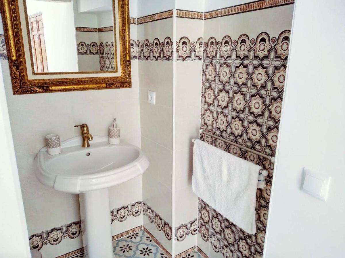 Vivienda Turistica Califato En Casco Historico Apartment Cordoba Exterior photo